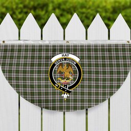 ScotsTee Shop Scottish Hay White Dress Crest Tartan Non-Pleated Fan Flag Bunting Banner