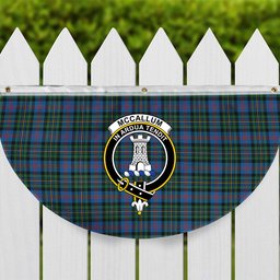ScotsTee Shop Scottish McCallum of Berwick Ancient Crest Tartan Non-Pleated Fan Flag Bunting Banner