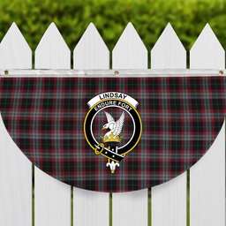 ScotsTee Shop Scottish Lindsay Hunting Modern Crest Tartan Non-Pleated Fan Flag Bunting Banner