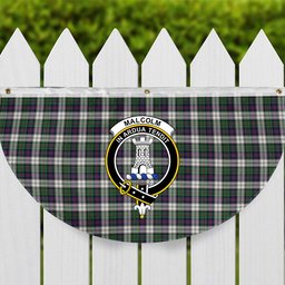 ScotsTee Shop Scottish Malcolm Dress Modern Crest Tartan Non-Pleated Fan Flag Bunting Banner