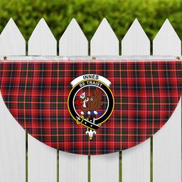 ScotsTee Shop Scottish Innes Modern Crest Tartan Non-Pleated Fan Flag Bunting Banner