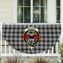 ScotsTee Shop Scottish MacLeod Black and White Crest Tartan Non-Pleated Fan Flag Bunting Banner