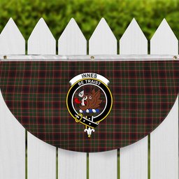 ScotsTee Shop Scottish Innes of Cowie Crest Tartan Non-Pleated Fan Flag Bunting Banner
