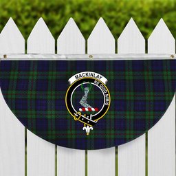 ScotsTee Shop Scottish MacKinlay 2_4 black stripes Crest Tartan Non-Pleated Fan Flag Bunting Banner