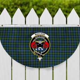 ScotsTee Shop Scottish MacLeod of Skye Crest Tartan Non-Pleated Fan Flag Bunting Banner