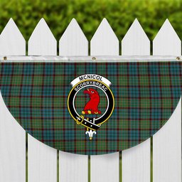 ScotsTee Shop Scottish McNicol Hunting Ancient Crest Tartan Non-Pleated Fan Flag Bunting Banner