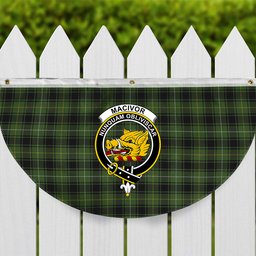 ScotsTee Shop Scottish MacIvor Hunting Crest Tartan Non-Pleated Fan Flag Bunting Banner
