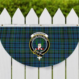 ScotsTee Shop Scottish Stevenson Hunting Red Stripe Crest Tartan Non-Pleated Fan Flag Bunting Banner