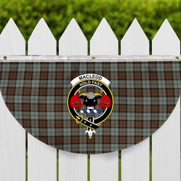 ScotsTee Shop Scottish MacLeod Of Harris Weathered Crest Tartan Non-Pleated Fan Flag Bunting Banner