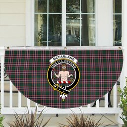 ScotsTee Shop Scottish McFarland Hunting Modern Crest Tartan Non-Pleated Fan Flag Bunting Banner