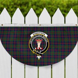 ScotsTee Shop Scottish Robertson Struan Crest Tartan Non-Pleated Fan Flag Bunting Banner
