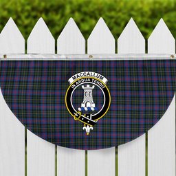 ScotsTee Shop Scottish MacCallum of Berwick Modern Crest Tartan Non-Pleated Fan Flag Bunting Banner