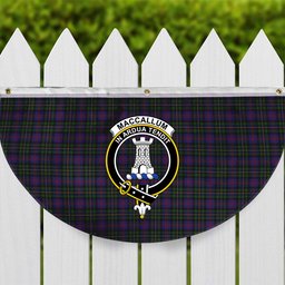 ScotsTee Shop Scottish MacCallum of Berwick Crest Tartan Non-Pleated Fan Flag Bunting Banner