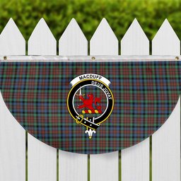 ScotsTee Shop Scottish MacDuff Hunting Ancient SC Crest Tartan Non-Pleated Fan Flag Bunting Banner