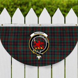 ScotsTee Shop Scottish MacDuff Hunting Modern Crest Tartan Non-Pleated Fan Flag Bunting Banner