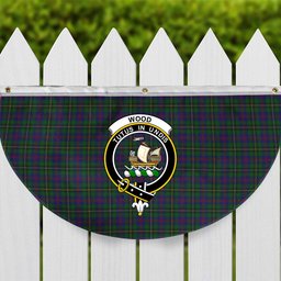 ScotsTee Shop Scottish Wood Crest Tartan Non-Pleated Fan Flag Bunting Banner