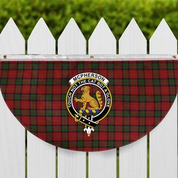 ScotsTee Shop Scottish McPherson of Cluny Crest Tartan Non-Pleated Fan Flag Bunting Banner