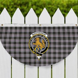 ScotsTee Shop Scottish MacPherson Dress 1951 Crest Tartan Non-Pleated Fan Flag Bunting Banner