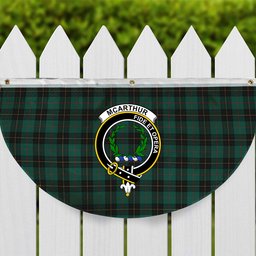 ScotsTee Shop Scottish McArthur-Fox Hunting Modern Crest Tartan Non-Pleated Fan Flag Bunting Banner