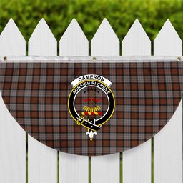 ScotsTee Shop Scottish Cameron Of Erracht Weathered Crest Tartan Non-Pleated Fan Flag Bunting Banner