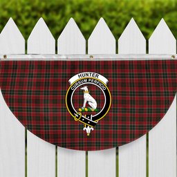 ScotsTee Shop Scottish Hunter USA Crest Tartan Non-Pleated Fan Flag Bunting Banner