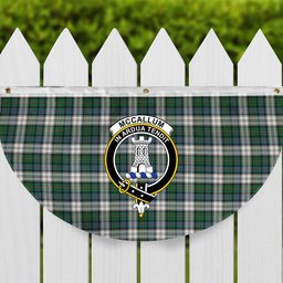 ScotsTee Shop Scottish McCallum Dress Ancient Crest Tartan Non-Pleated Fan Flag Bunting Banner