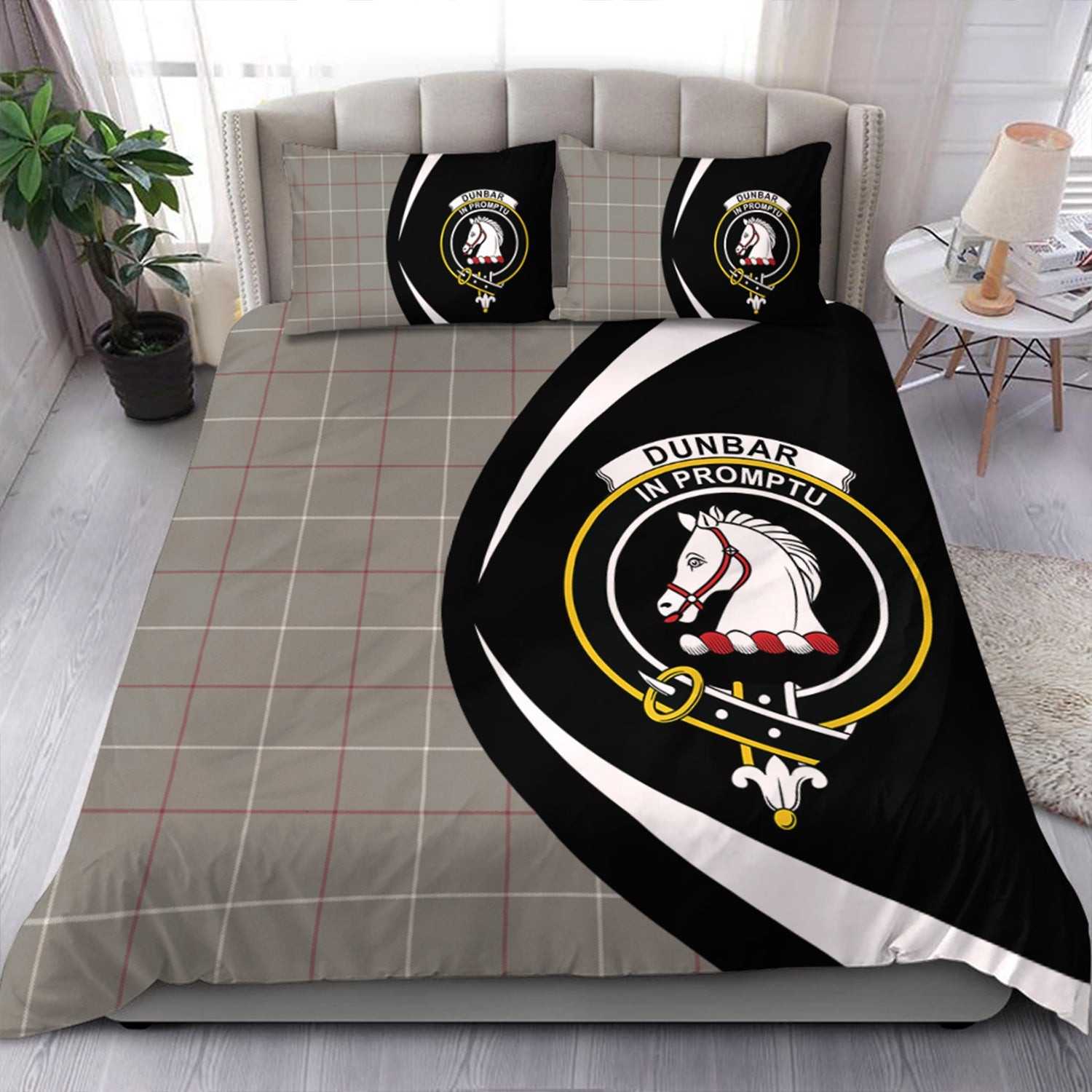 ScotsTee Shop Scottish Dunbar of Pitgaveny Weathered Clan Badge Tartan Bedding Set Circle Style