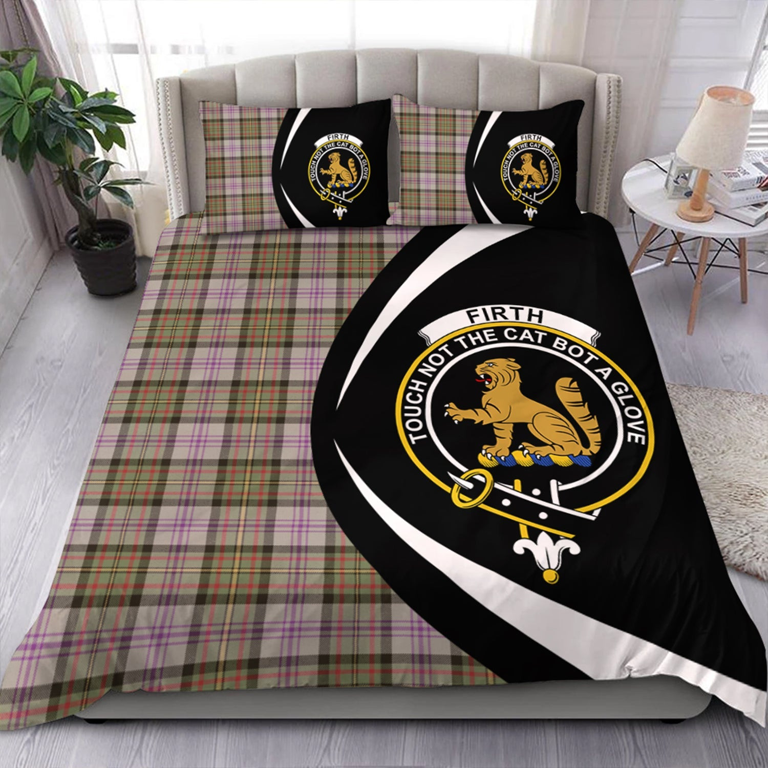 ScotsTee Shop Scottish Firth of Tay (Gillies Dress) Weathered Clan Badge Tartan Bedding Set Circle Style