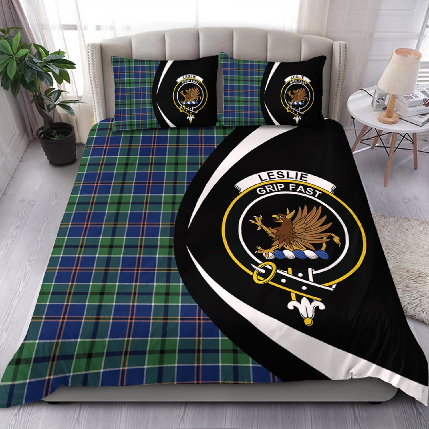 ScotsTee Shop Scottish Leslie of the Hebrides Modern Clan Badge Tartan Bedding Set Circle Style