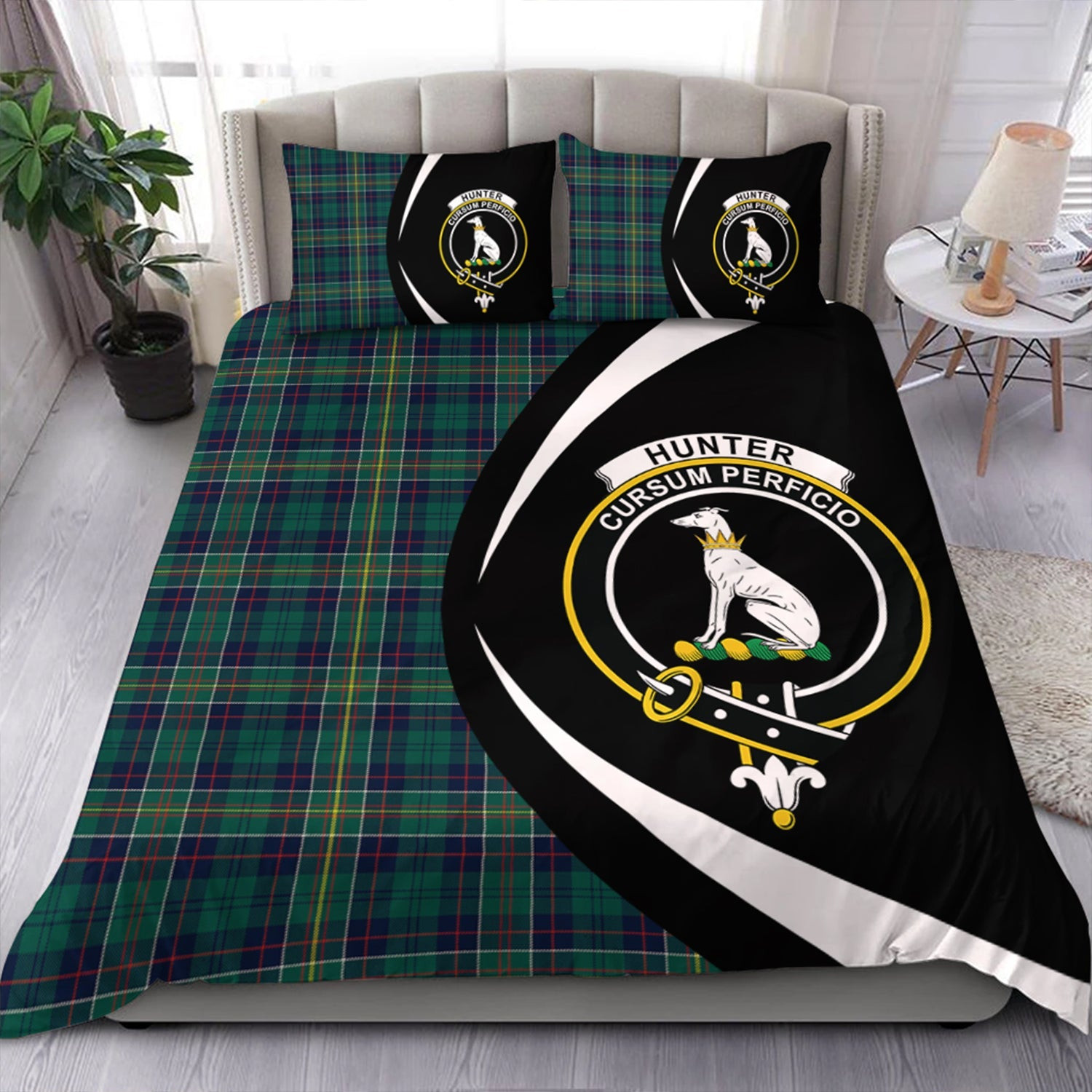 ScotsTee Shop Scottish Hunter of Hunterston (Michael of Hunterston) Modern Clan Badge Tartan Bedding Set Circle Style