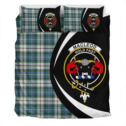 ScotsTee Shop Scottish MacLeod of California Ancient Clan Badge Tartan Bedding Set Circle Style