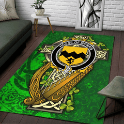 ScotsTee Shop Irish House of MORRIS Coat of Arms with Shamrock Irish Rug