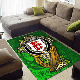 ScotsTee Shop Irish House of MACiNERNEY Coat of Arms with Shamrock Irish Rug