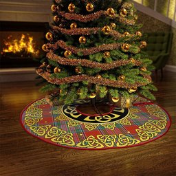 ScotsTee Shop Scottish MacBean (MacBain) Ancient Clan Crest Tartan Christmas Tree Skirt Golden Celtic Heritage