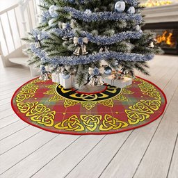 ScotsTee Shop Scottish Maver Weathered Clan Crest Tartan Christmas Tree Skirt Golden Celtic Heritage