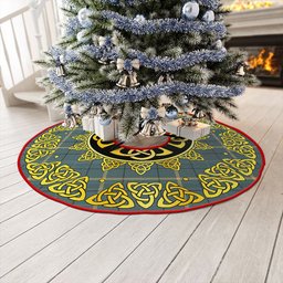 ScotsTee Shop Scottish Pearson Weathered Clan Crest Tartan Christmas Tree Skirt Golden Celtic Heritage