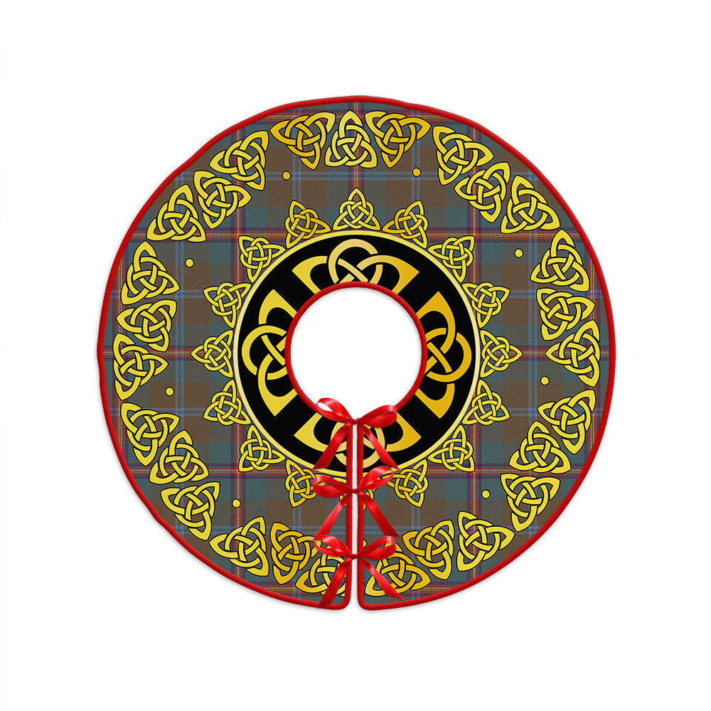 ScotsTee Shop Scottish Young Weathered Clan Crest Tartan Christmas Tree Skirt Golden Celtic Heritage