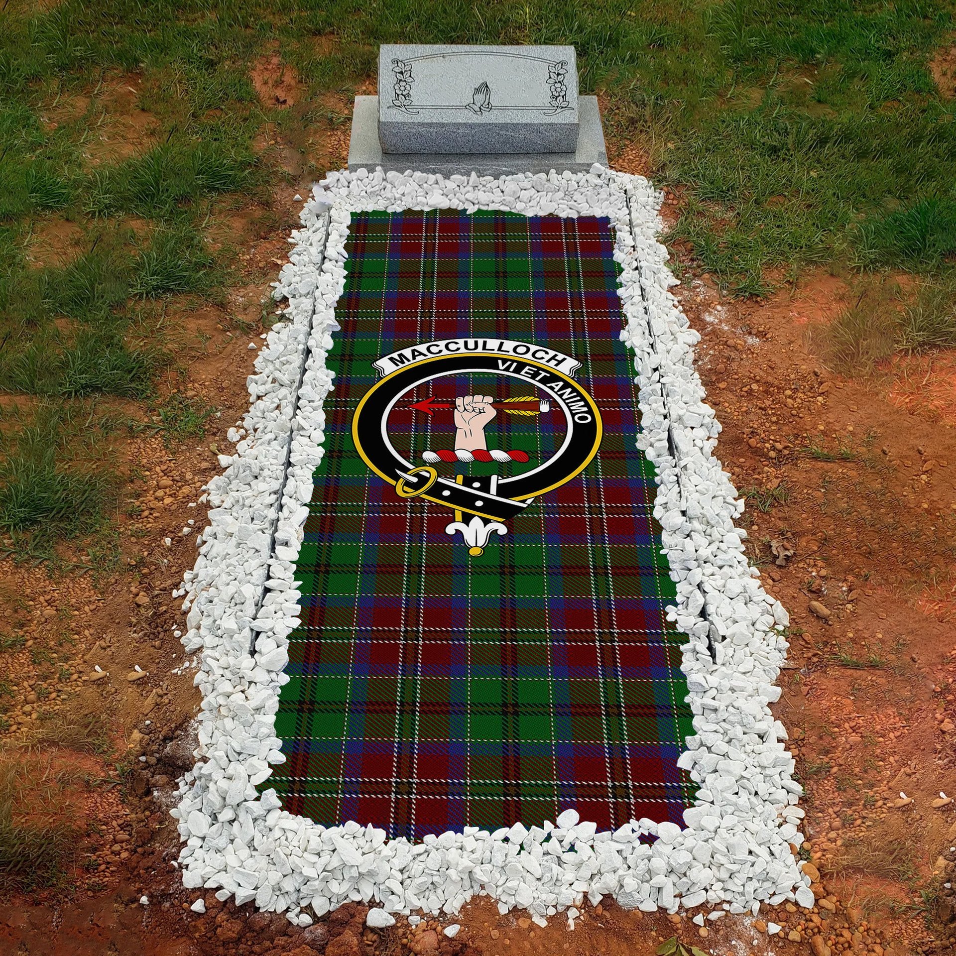 ScotsTee Shop Scottish MacCulloch Clan Crest Tartan Grave Blanket For Cemetery Waterproof Custom Memorial