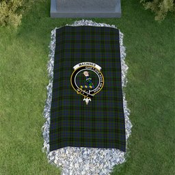 ScotsTee Shop Scottish MacInnes Clan Crest Tartan Grave Blanket For Cemetery Waterproof Custom Memorial
