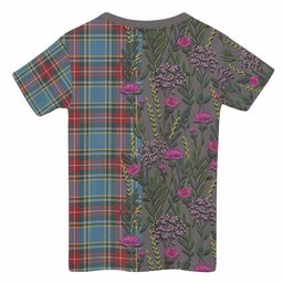 ScotsTee Shop Scottish Beaton Family Crest Tartan T-shirt Scottish Thistle Flower Half Style