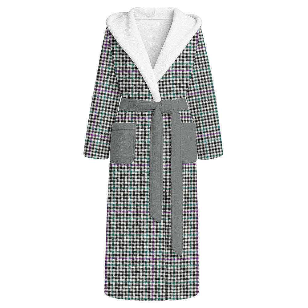ScotsTee Shop Scottish Halliday (Holliday) Modern Clan Crest Tartan Flannel Hooded Bathrobe