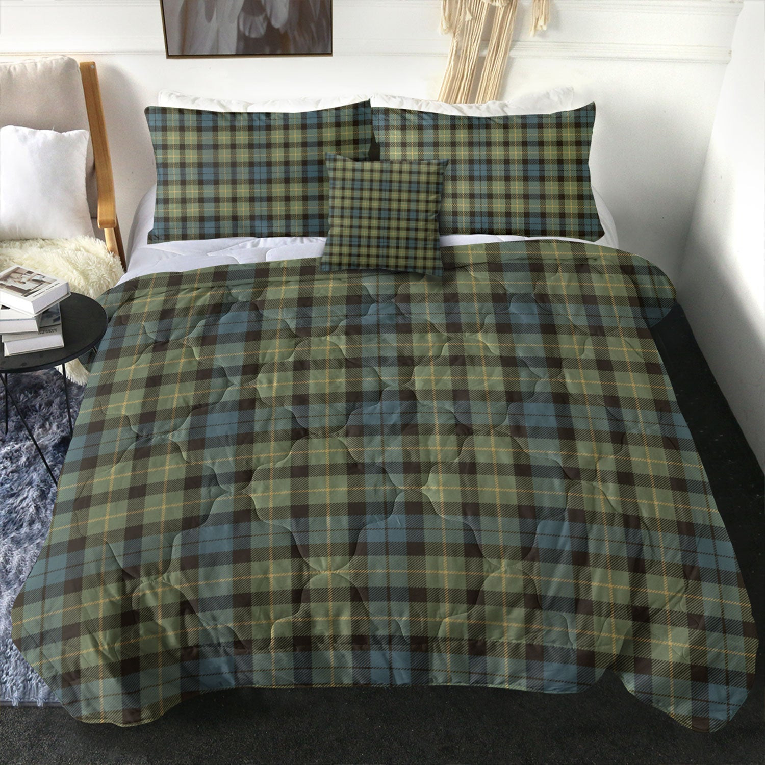 ScotsTee Shop Scottish Campbell of Breadalbane 1819 Weathered 2 Clan Crest Tartan Plaid Comforter Set