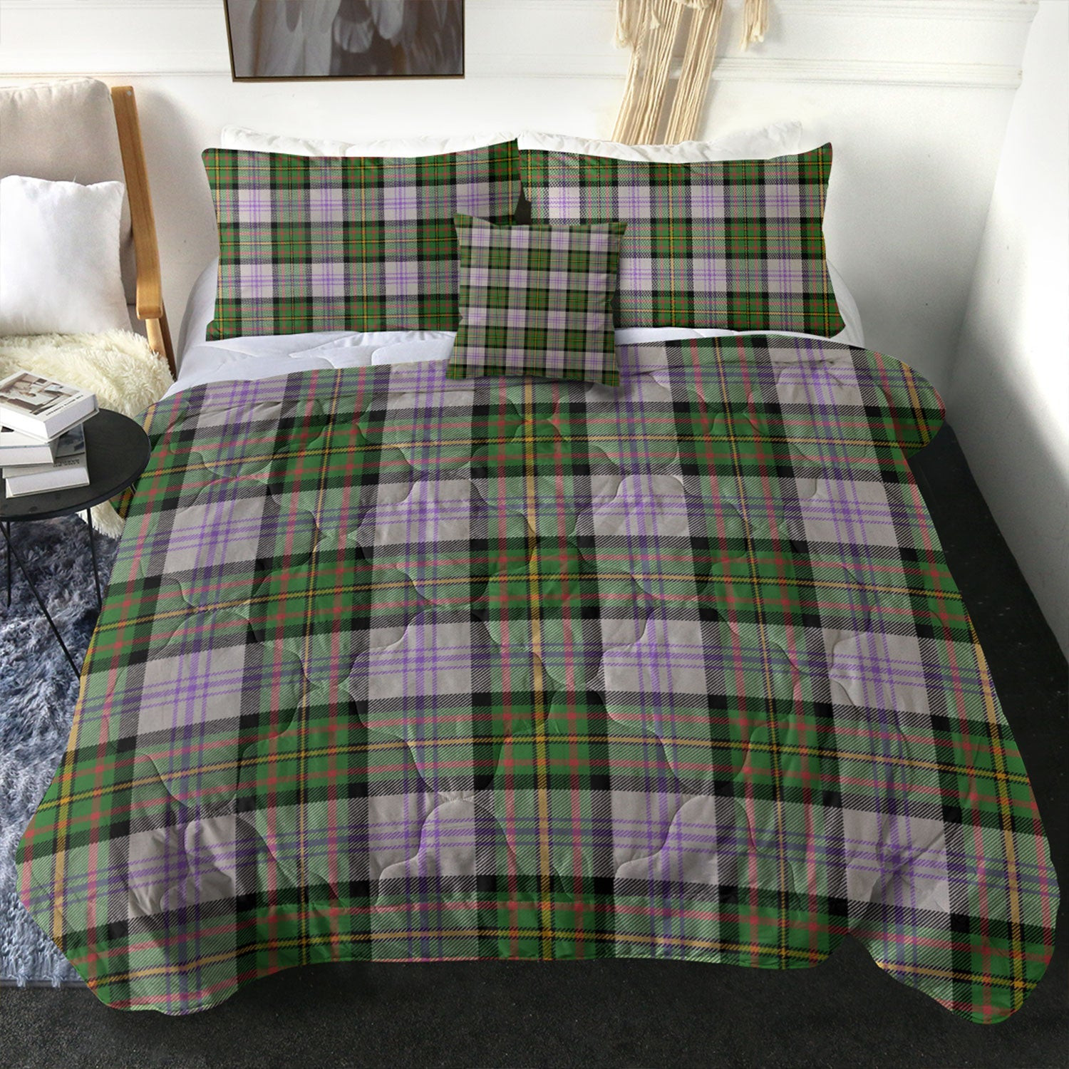 ScotsTee Shop Scottish Firth of Tay (Gillies Dress) Ancient Clan Crest Tartan Plaid Comforter Set
