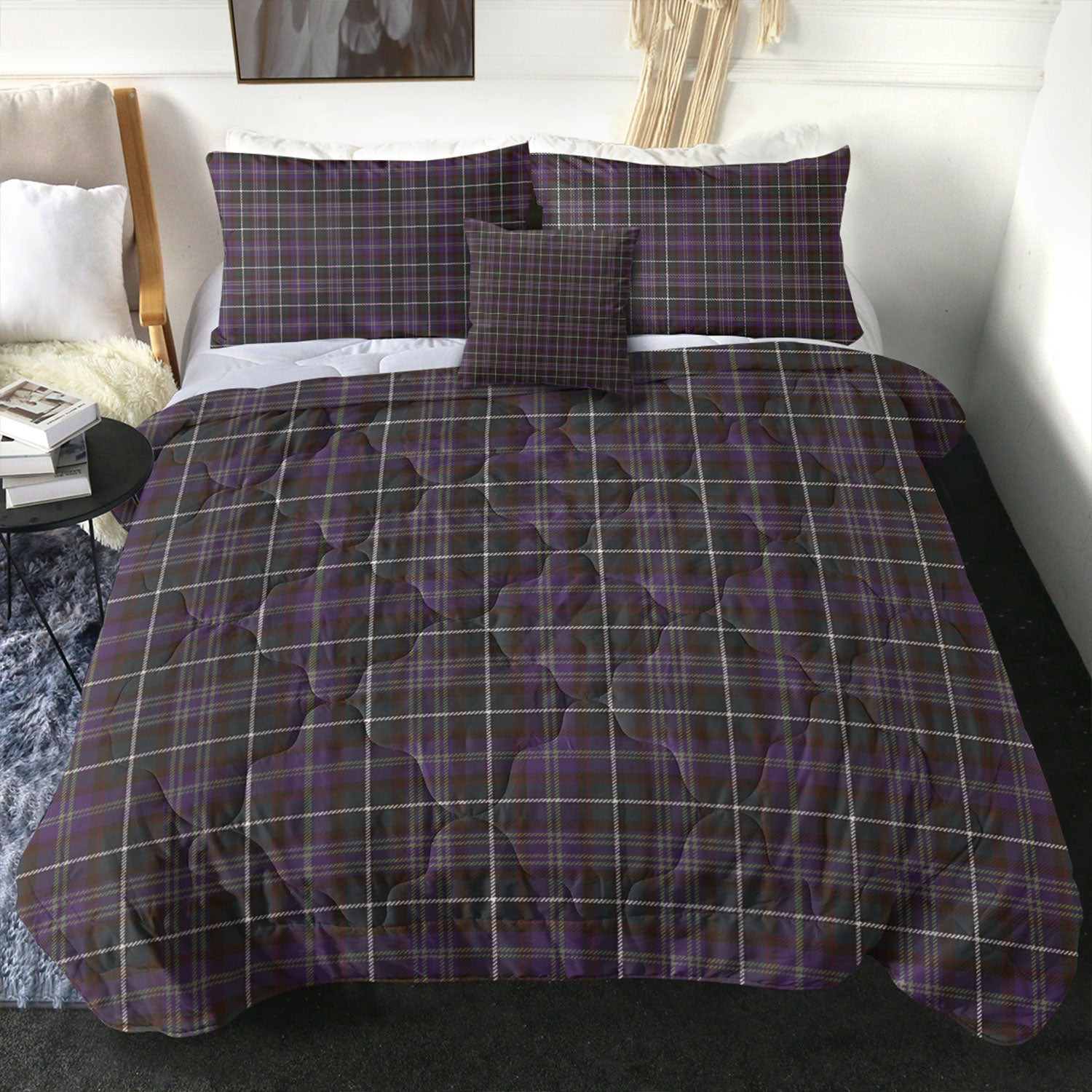 ScotsTee Shop Scottish Forbes of Druinnor Weathered Clan Crest Tartan Plaid Comforter Set