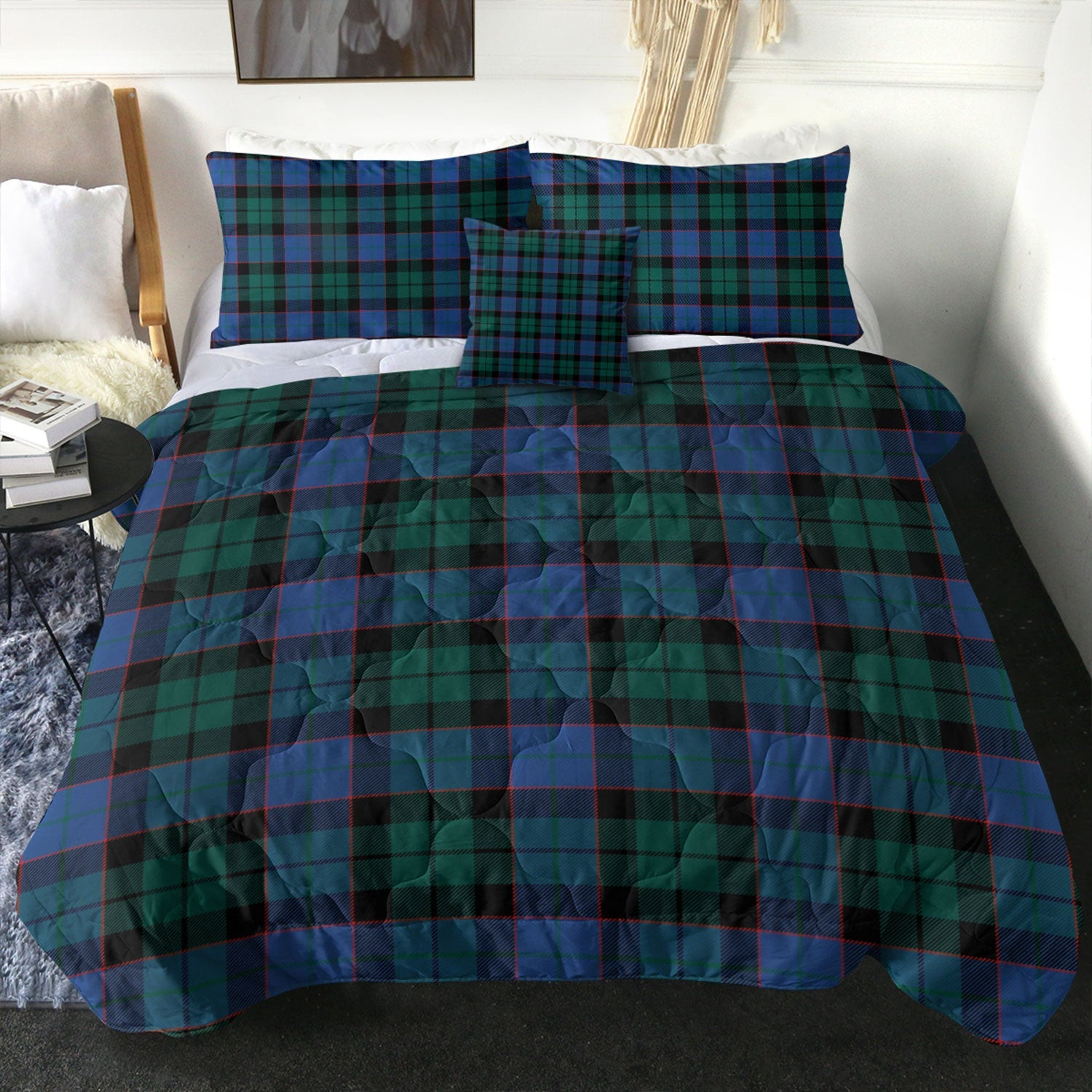 ScotsTee Shop Scottish Ferguson of Balquhidder Modern Clan Crest Tartan Plaid Comforter Set