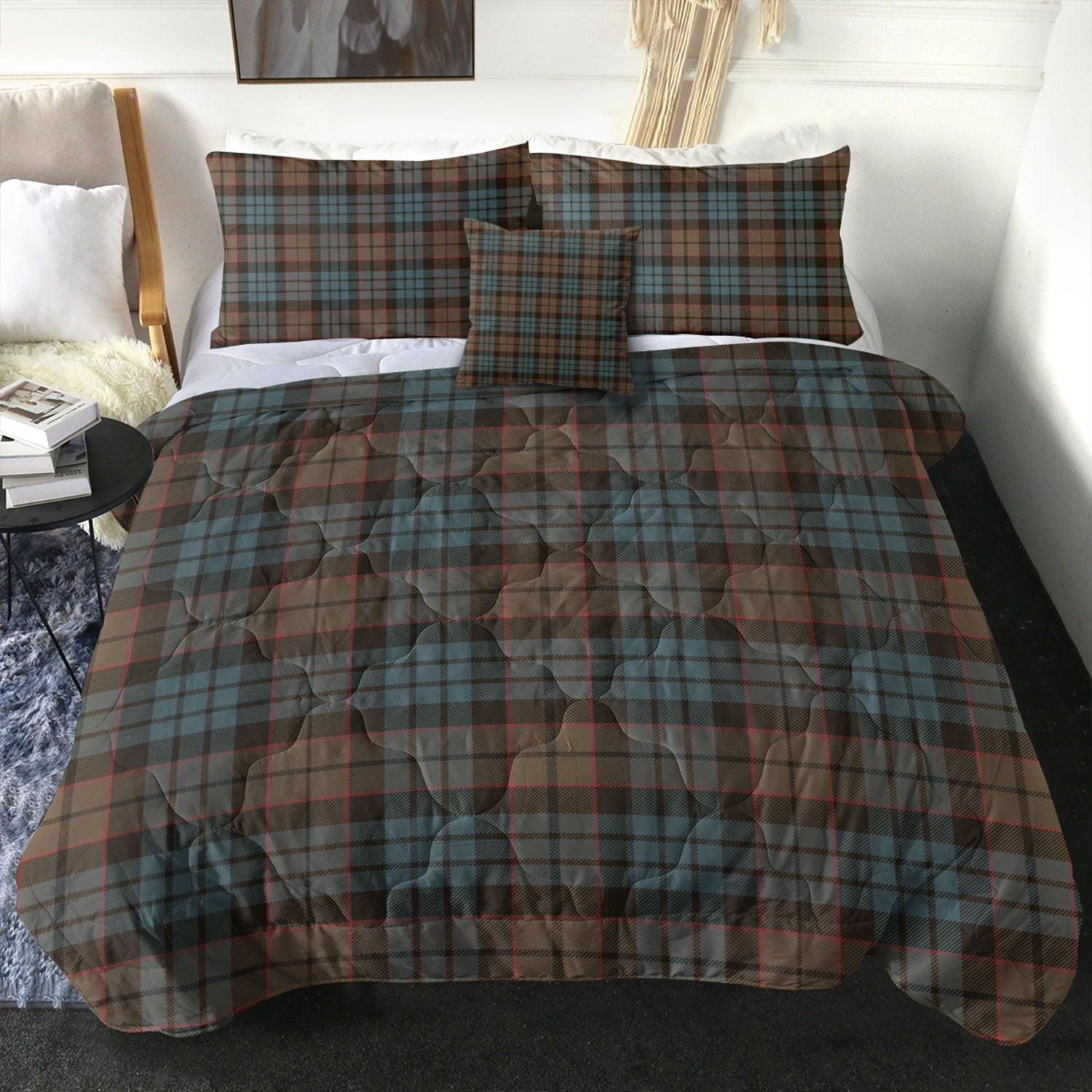 ScotsTee Shop Scottish Fletcher Family Weathered Clan Crest Tartan Plaid Comforter Set