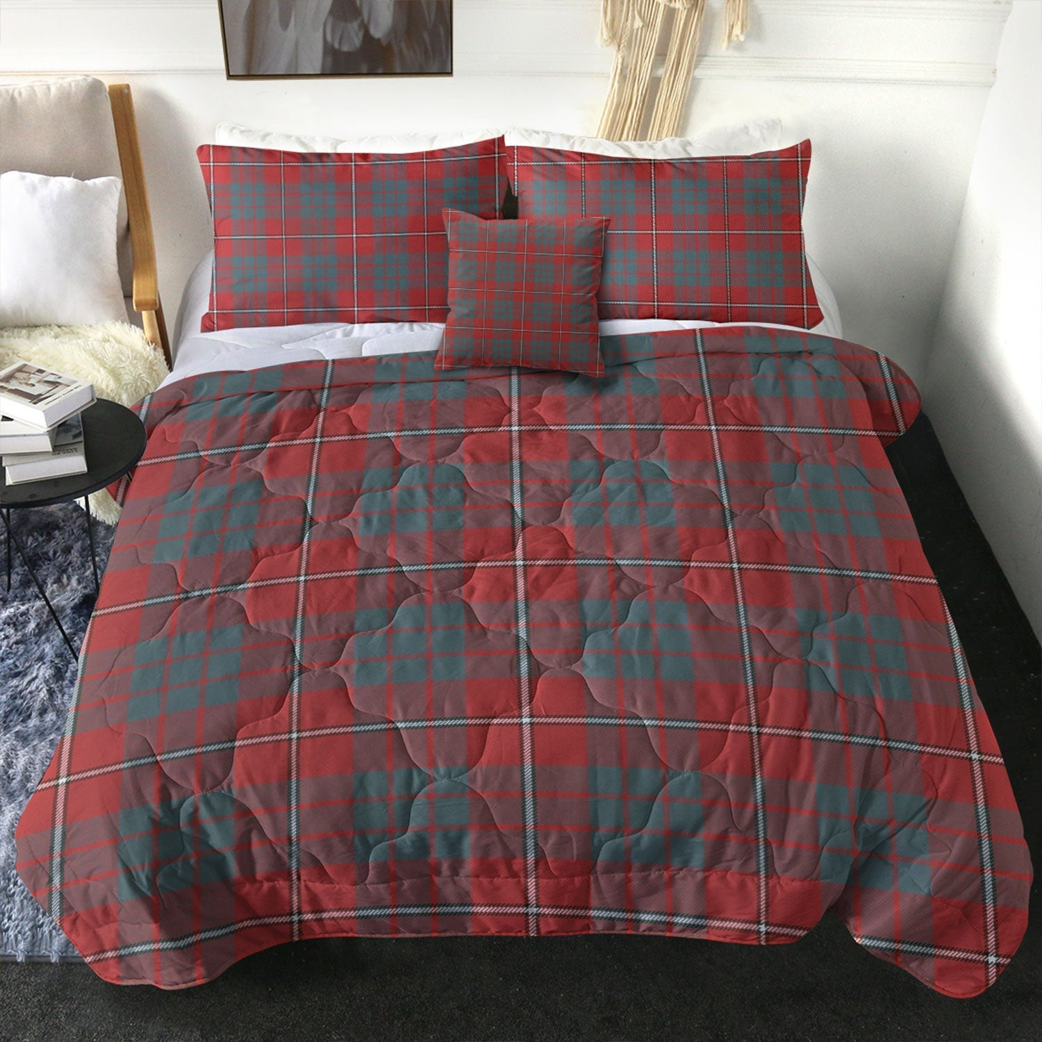 ScotsTee Shop Scottish MacGregor of Balquhidder (Gregor of Balquhidder) Weathered Clan Crest Tartan Plaid Comforter Set