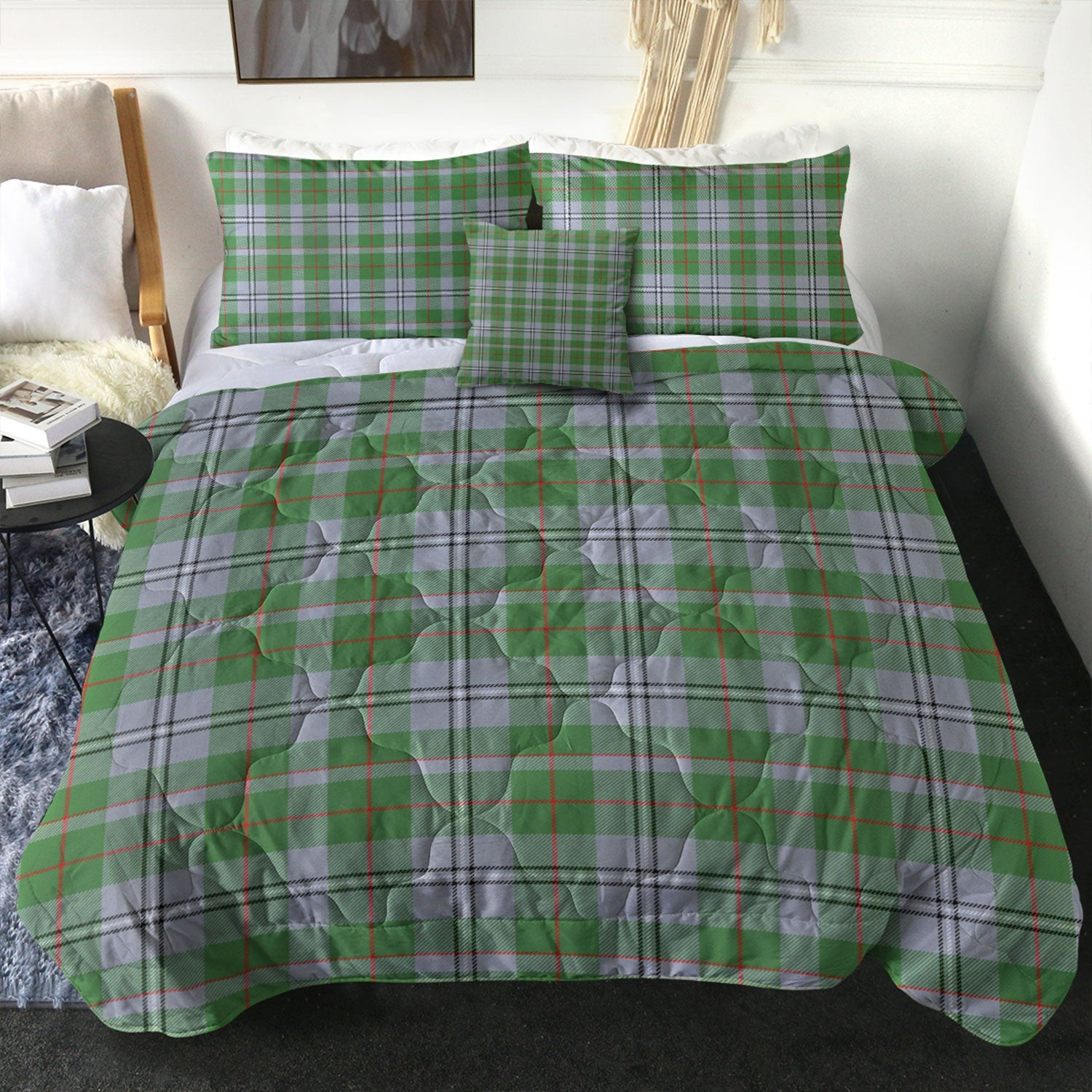 ScotsTee Shop Scottish Irvine of Glentulchan Modern Clan Crest Tartan Plaid Comforter Set