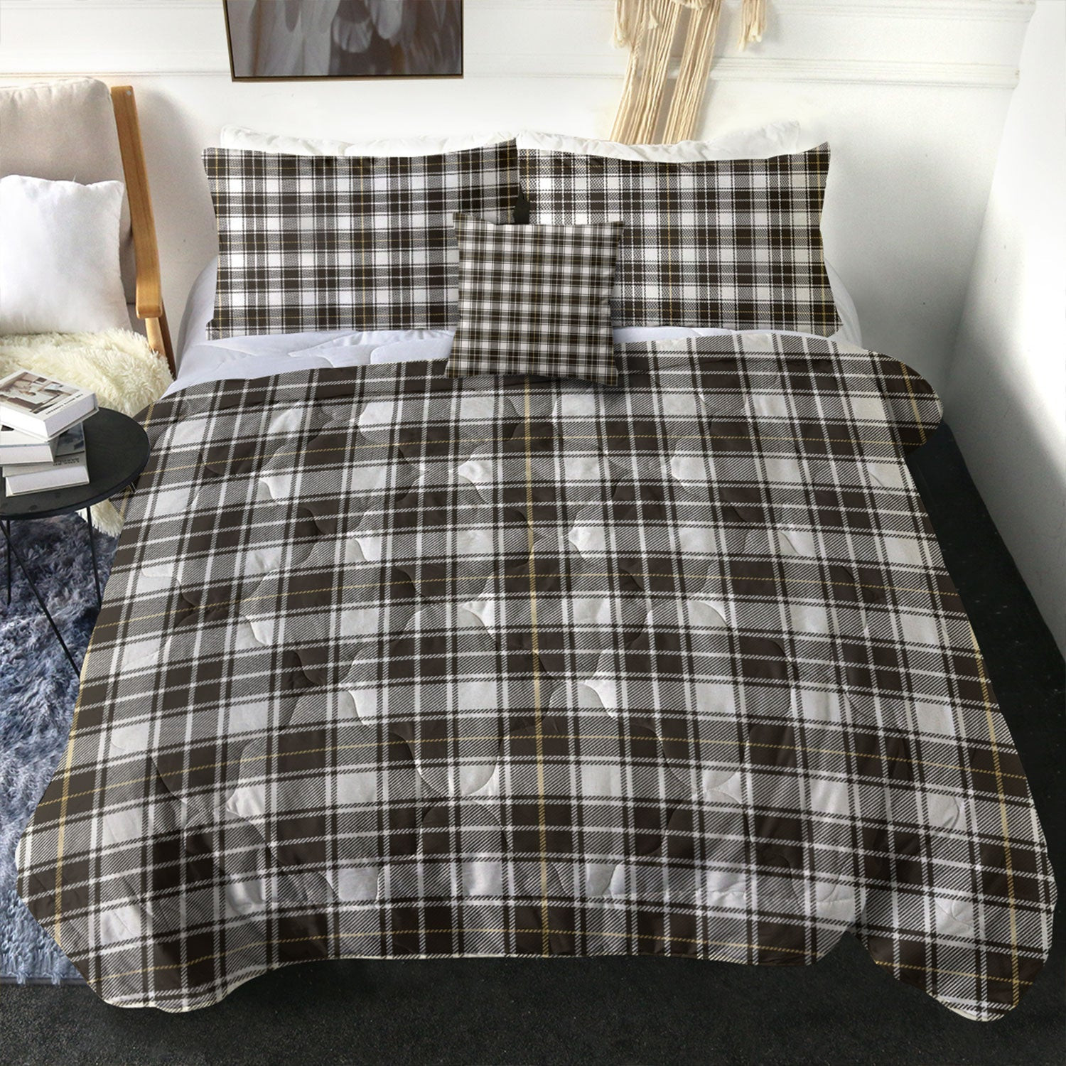 ScotsTee Shop Scottish MacFie of Colonsay Dress (MacPhee of Colonsay Dress) Weathered Clan Crest Tartan Plaid Comforter Set