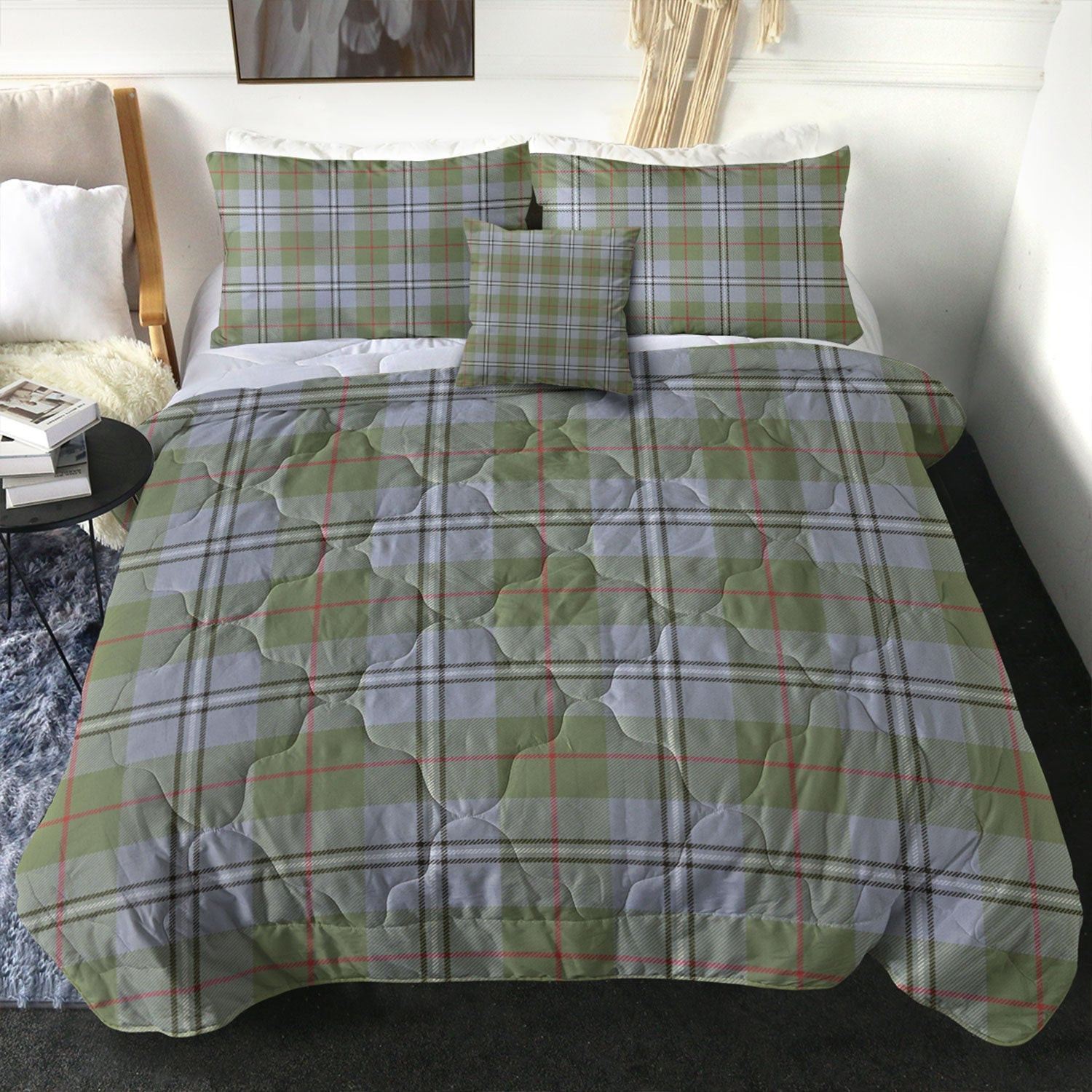 ScotsTee Shop Scottish Irvine of Glentulchan Weathered Clan Crest Tartan Plaid Comforter Set